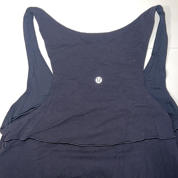 Lululemon black tank - Picture 3 of 5